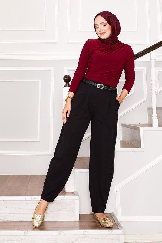 Önü Pile Detaylı Cepli Pantolon Siyah
