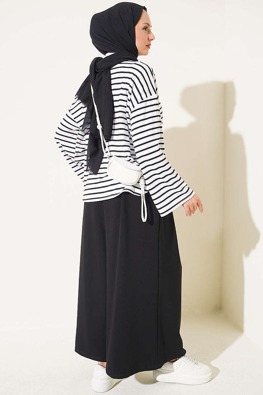 Pantaloni In Pizzo Plissettato Neri