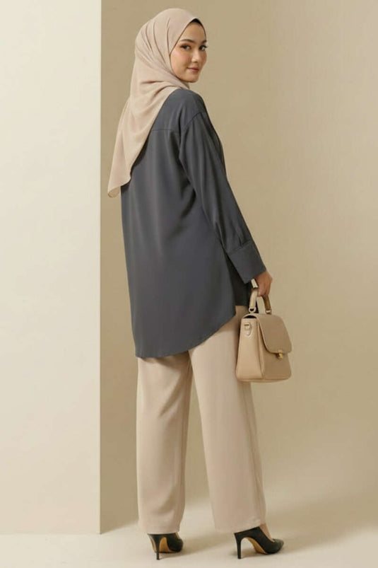 Chemise en tensel avec plis devant, couleur fumée