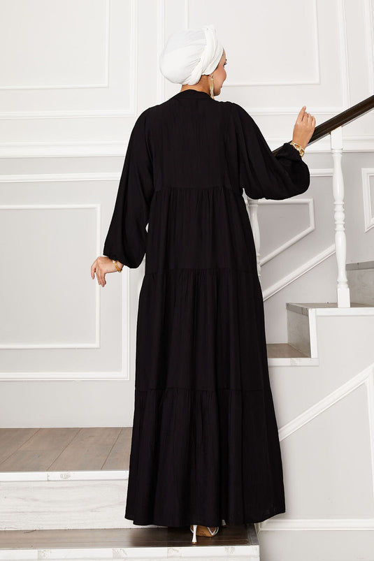 Lagenkleid mit halber Knopfleiste vorne in Schwarz