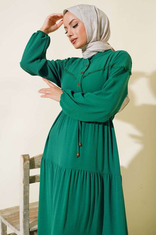 Mehrlagiges Kleid mit halber Knopfleiste vorne, Grün