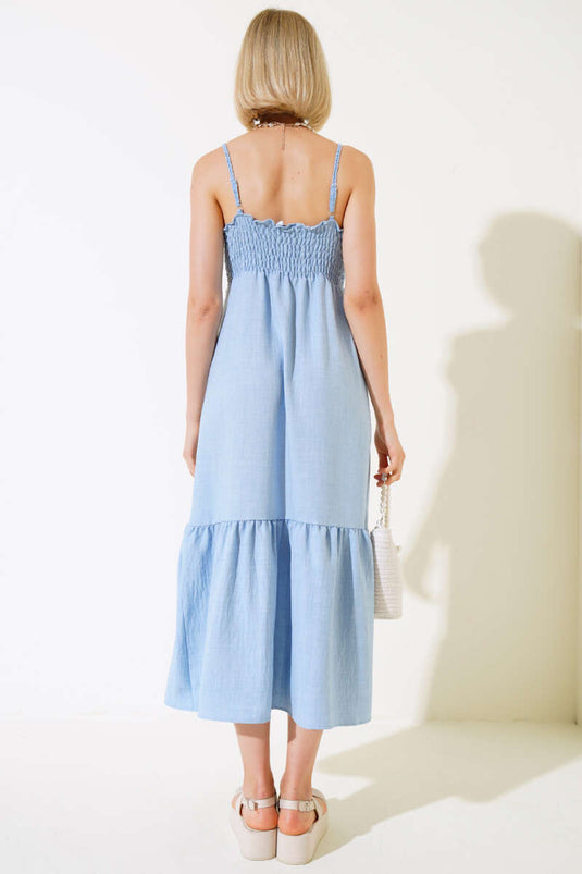 فستان محبوك بحزام أزرق