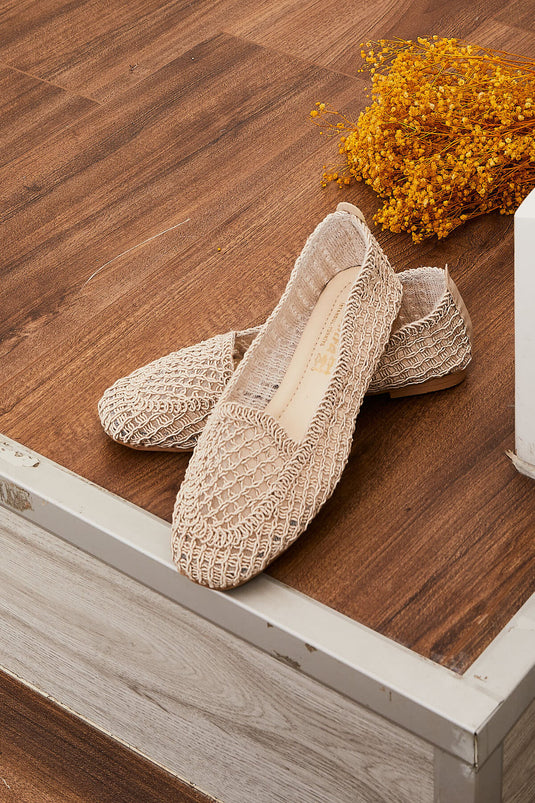 تفاصيل محبوكة من حجر بابيت