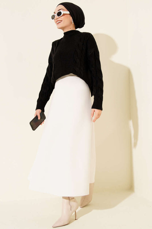 كنزة صوفية محبوكة بتفاصيل محبوكة، أسود