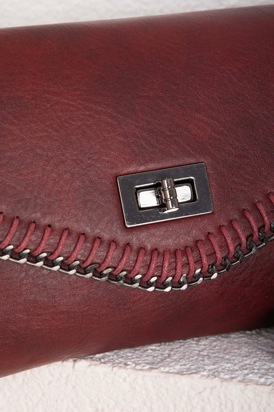 حقيبة يد وكتف بغطاء بخياطة محبوكة لون خمري