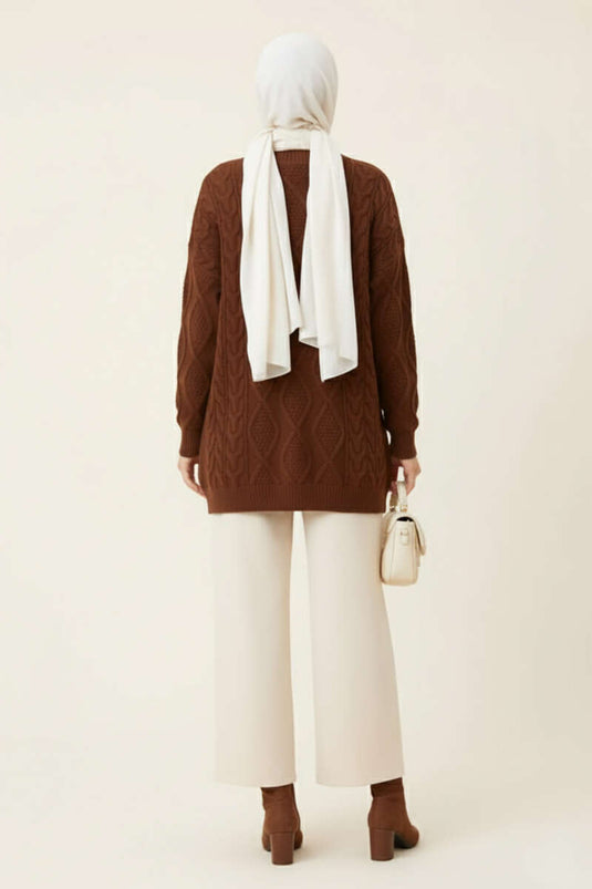 Pull en maille, café