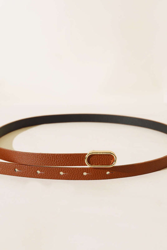 حزام رفيع بمشبك معدني بيضاوي اللون بني