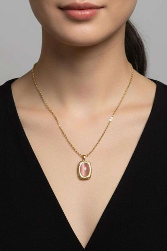 Oval Stone Detail Necklace Gold