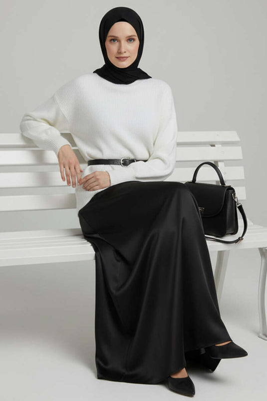 سترة محبوكة كبيرة الحجم بلون البيج