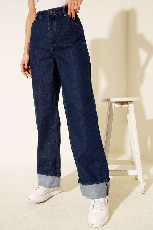 بنطلون جينز بحافة مطوية