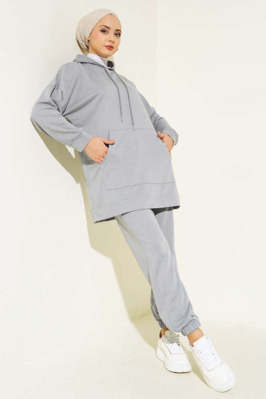 بدلة مزدوجة بغطاء رأس وأرجل مرنة باللون الرمادي الداكن