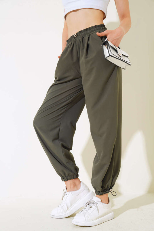 Hose mit elastischem Bein, Khaki