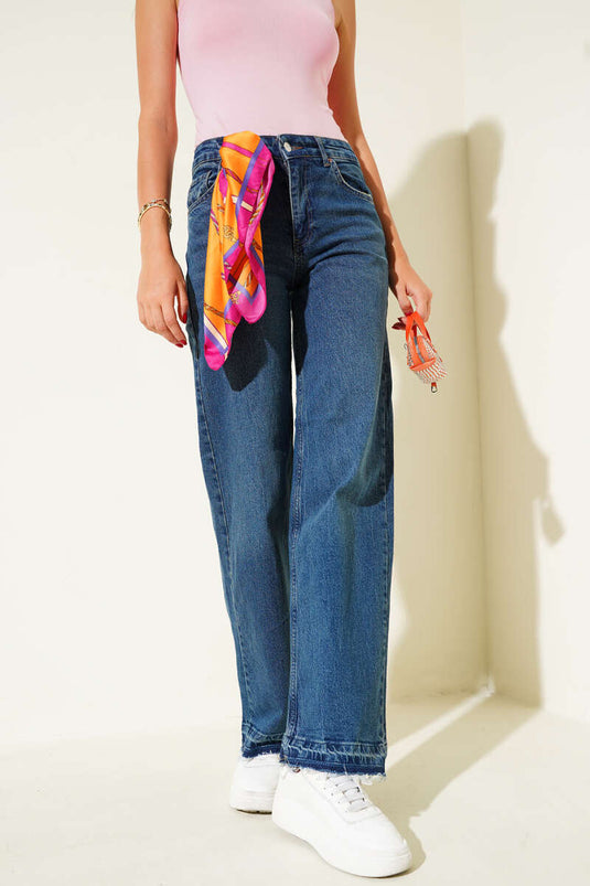 Paça Püskül Detaylı Kot Pantolon Mavi