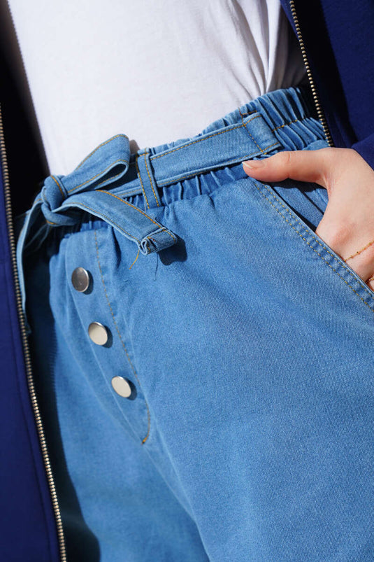 Jeans mit Gürtel und Quastensaum Denimblau