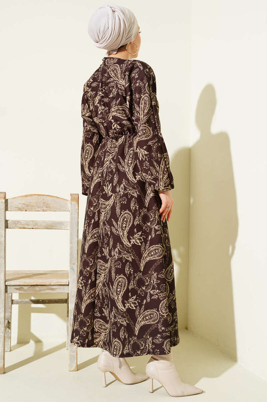 فستان بخصر مطاطي بنقشة بيزلي بني