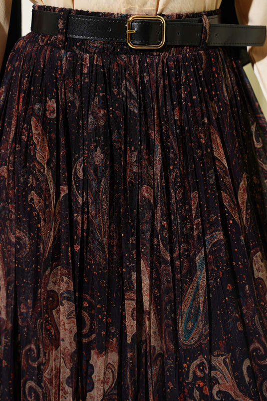 Schwarzer Tüllrock mit Paisley-Muster und Gürtel