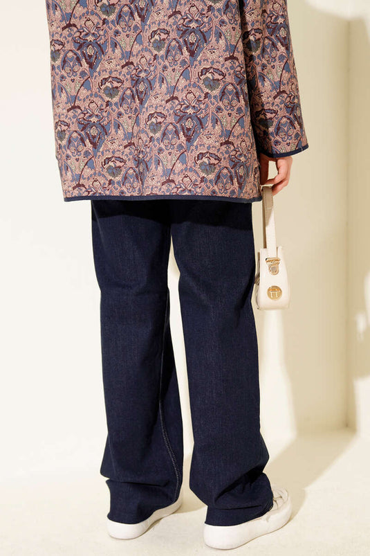 بنطال جينز بالازو مقصوص الساق بتفاصيل كحلي