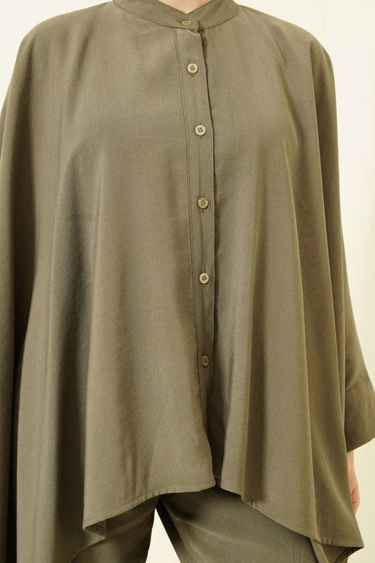 طقم بنطلون واسع من التنسل مزدوج باللون الزيتوني