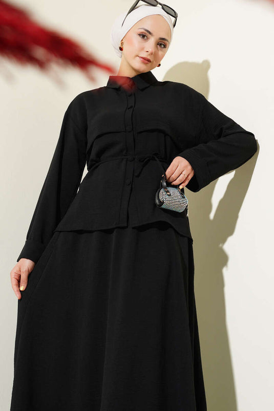 Ensemble Ayrobin noir à jupe et ceinture détaillée