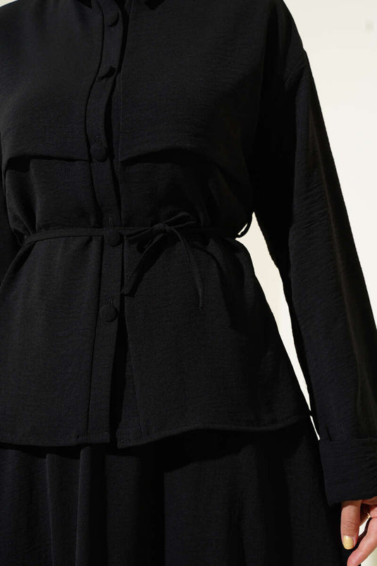 Ensemble Ayrobin noir à jupe et ceinture détaillée