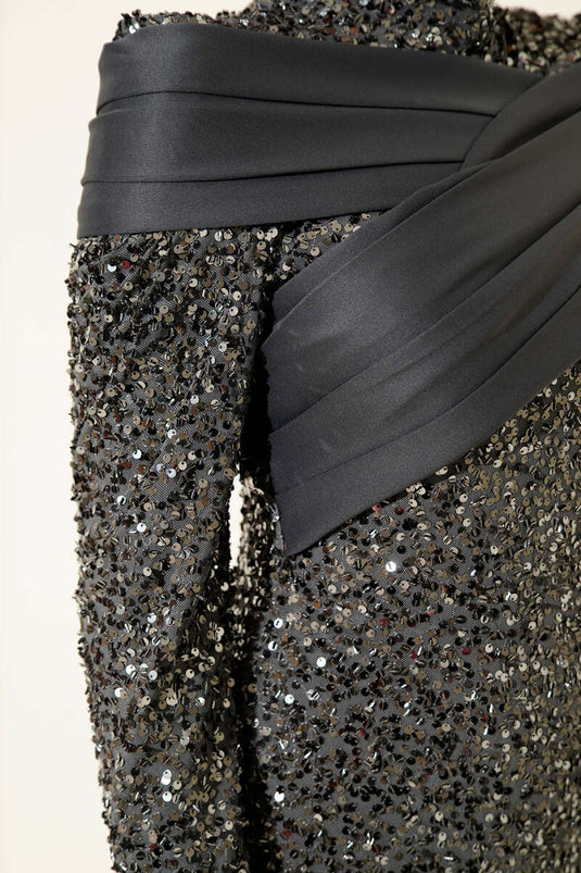 Robe de soirée à paillettes avec détails en pièces Anthracite