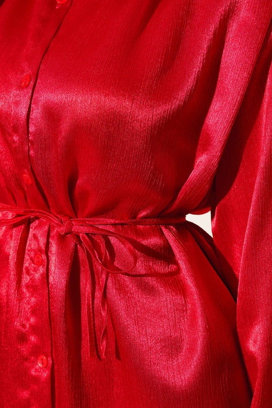 بدلة قميص مشرقة باللون الأحمر