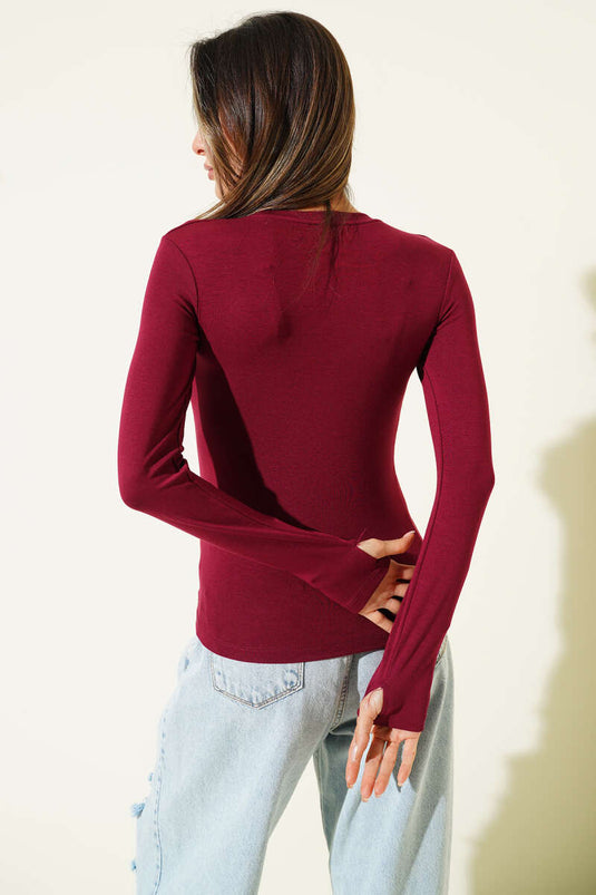 جسم ضيق بليكر مع فتحة للأصابع بلون خمري