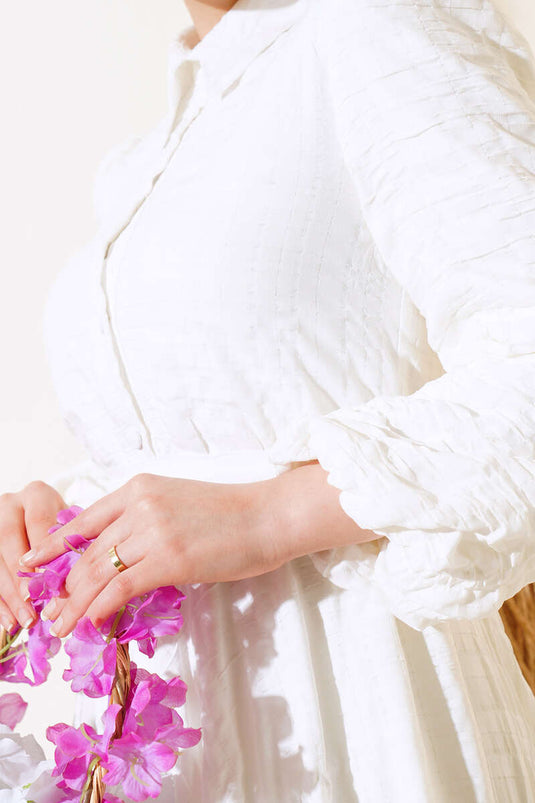 Patlı Kabartma Desenli Elbise Ekru