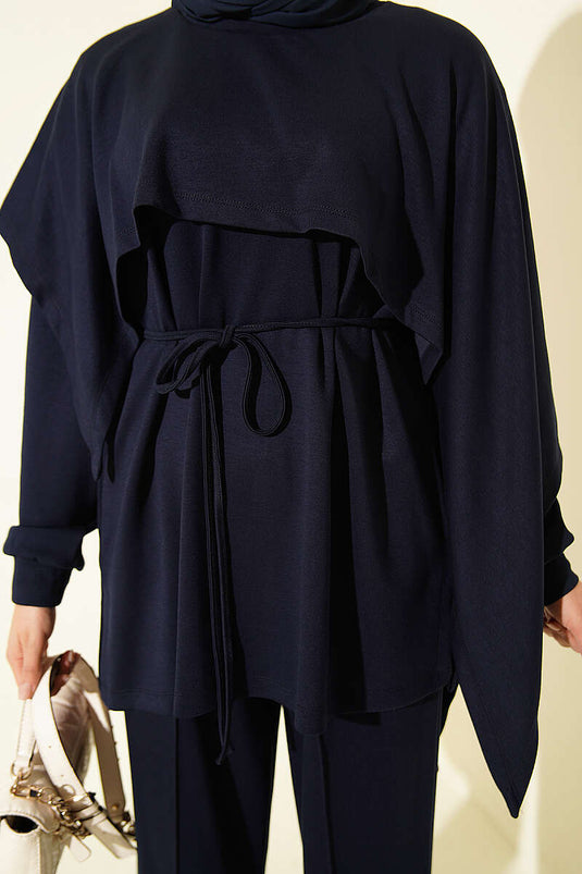 Ensemble Double En Modal Bleu Marine Avec Détails De Cape