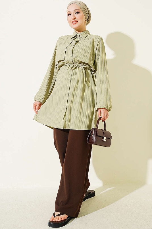 Cappa Con Nastro E Camicia Verde Calla