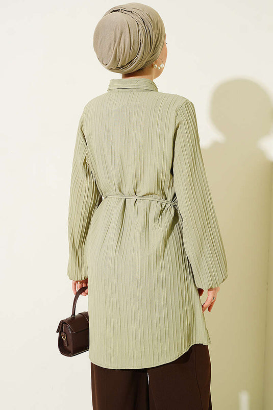 Cappa Con Nastro E Camicia Verde Calla