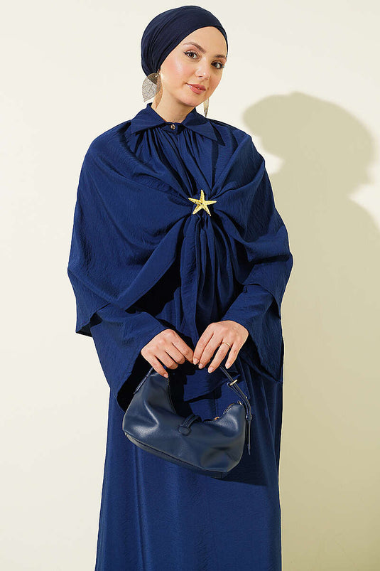 Ensemble triple avec jupe à pèlerine bleu marine