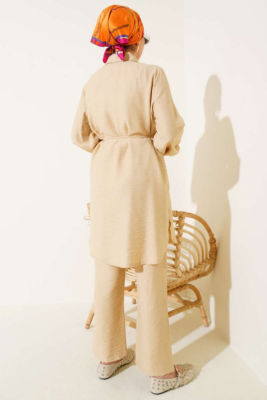 طقم ربطة عنق وحبل من قطعتين من لاتيه