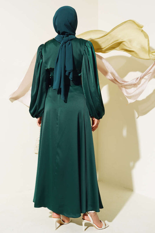 Robe Cape En Satin Ceinturée Émeraude