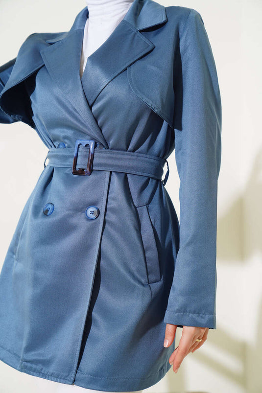 Trench Court Ceinturé avec Cape Indigo