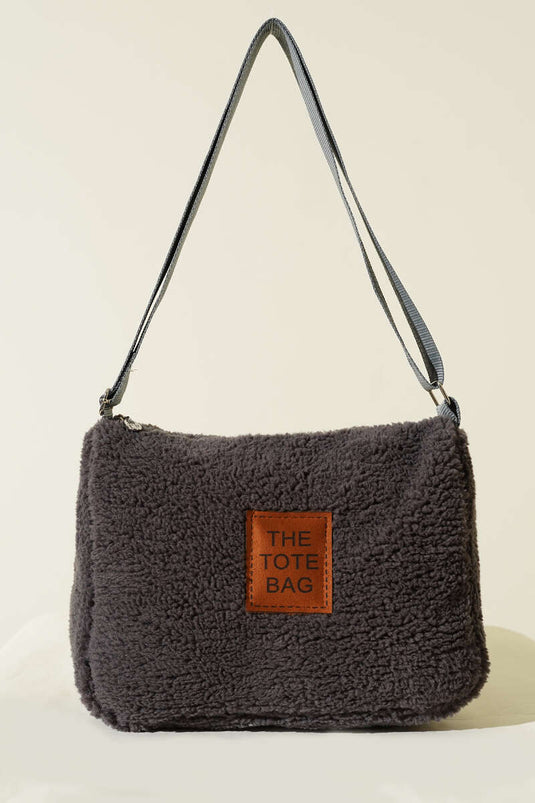 حقيبة توت بكتف من الفرو الصناعي رمادي داكن