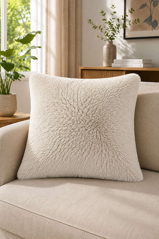 Peluş Yastık Kılıfı Bej