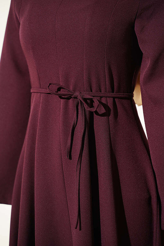 Robe À Nœud Détaillée En Prune