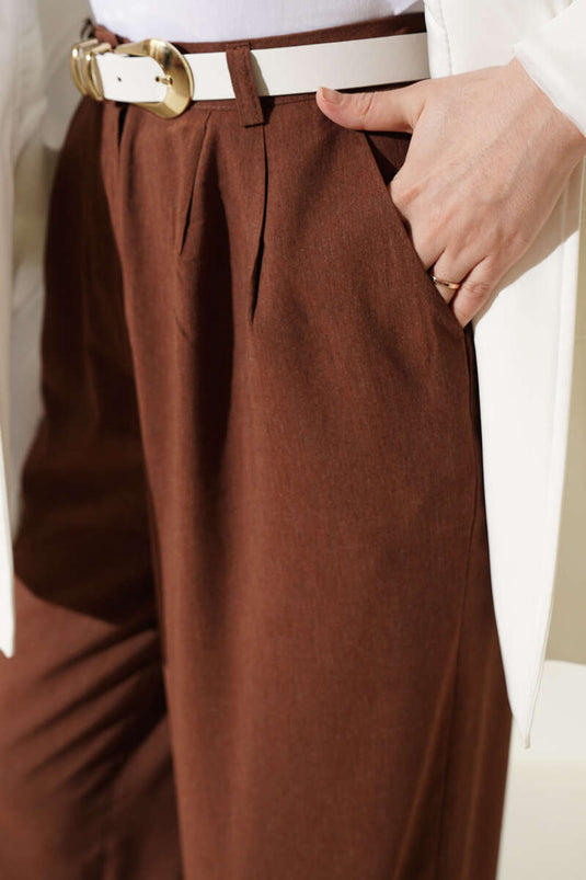 Pantalon large à poches avec détails en polaire, couleur marron