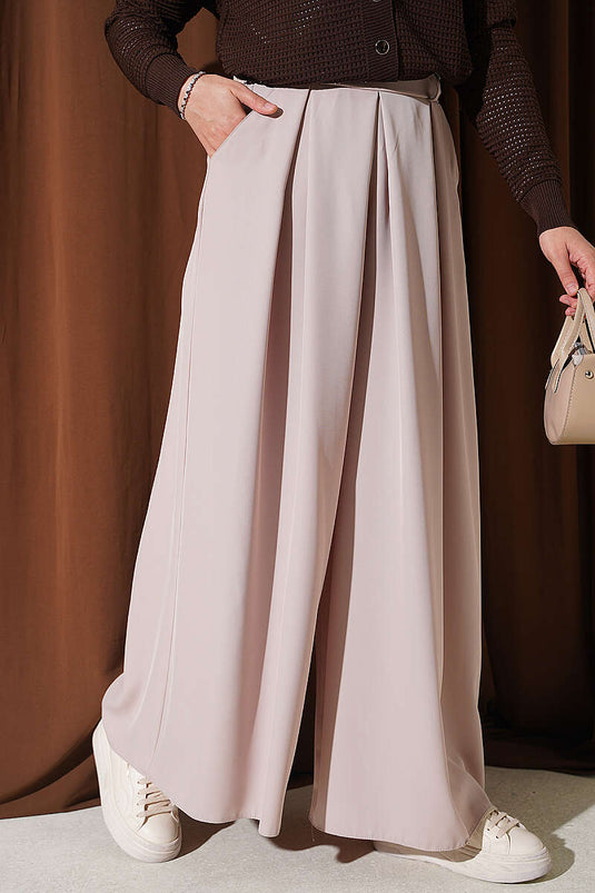 Pantalon Large En Beige Avec Détails En Pile