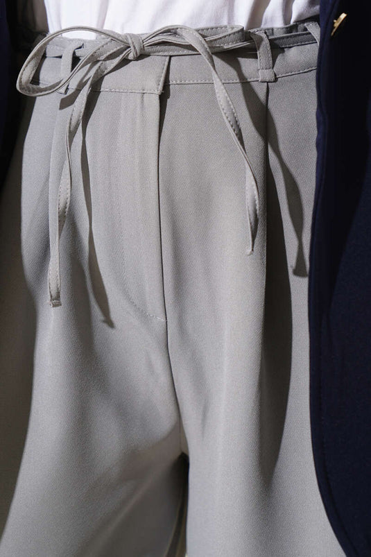 Pleated Detailed Rope Belted Trousers in Gray