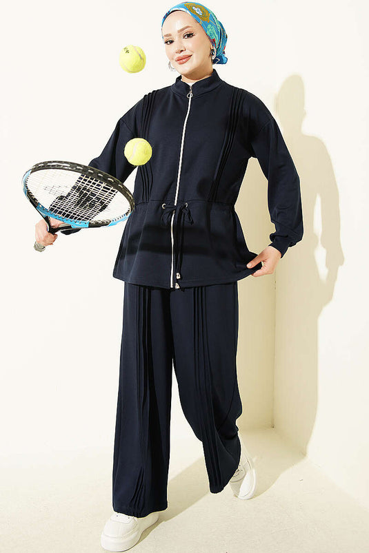 Completo Due Pezzi Con Pizzo E Dettagli In Pile Blu Navy