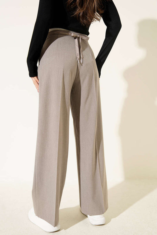 Pile Detaylı Palazzo Kumaş Pantolon Bej