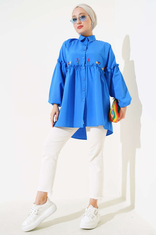 ساكس قميص مطرز بالأزهار مطوي