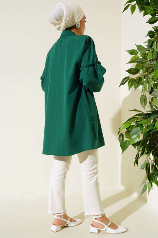 Chemise plissée brodée de fleurs émeraude