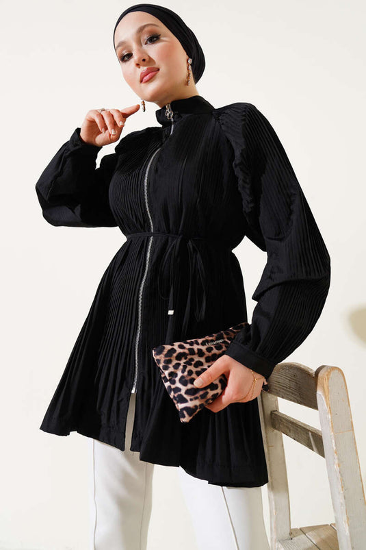 معطف مطوي بسحاب أسود