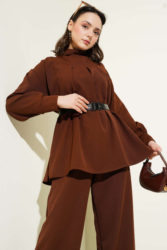 Costume deux pièces décontracté à ceinture plissée marron