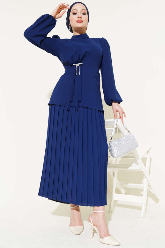 Ensemble deux pièces tunique à jupe plissée bleu marine