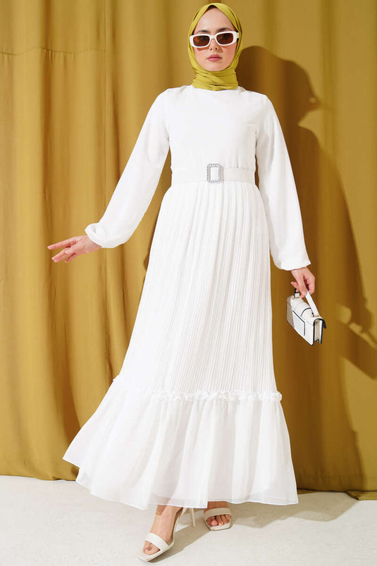 Plissiertes Chiffonkleid mit Rüschen und Gürtel Weiß