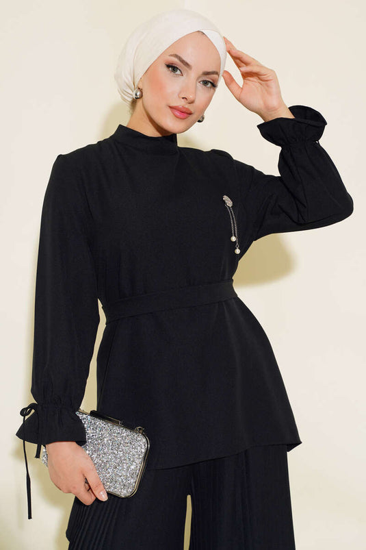 Black Two-Piece Set with Pleated Pants